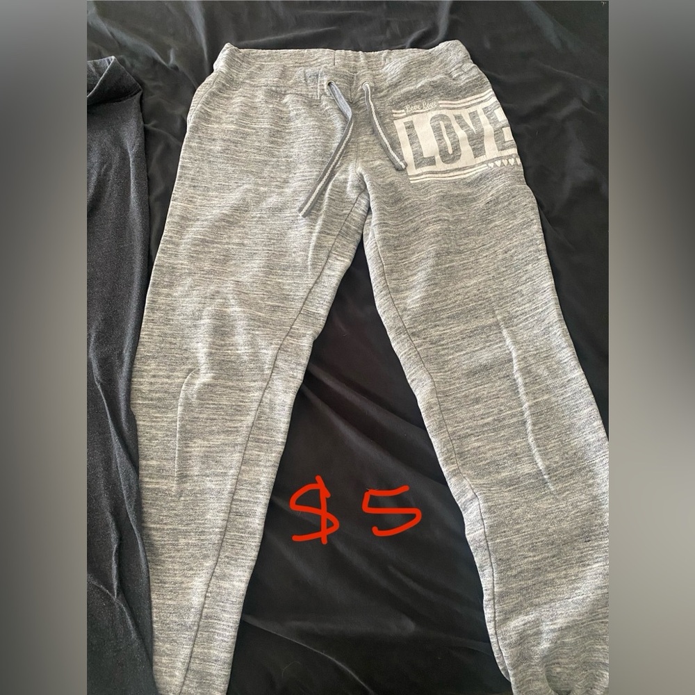 Gray Sweatpants and leggings